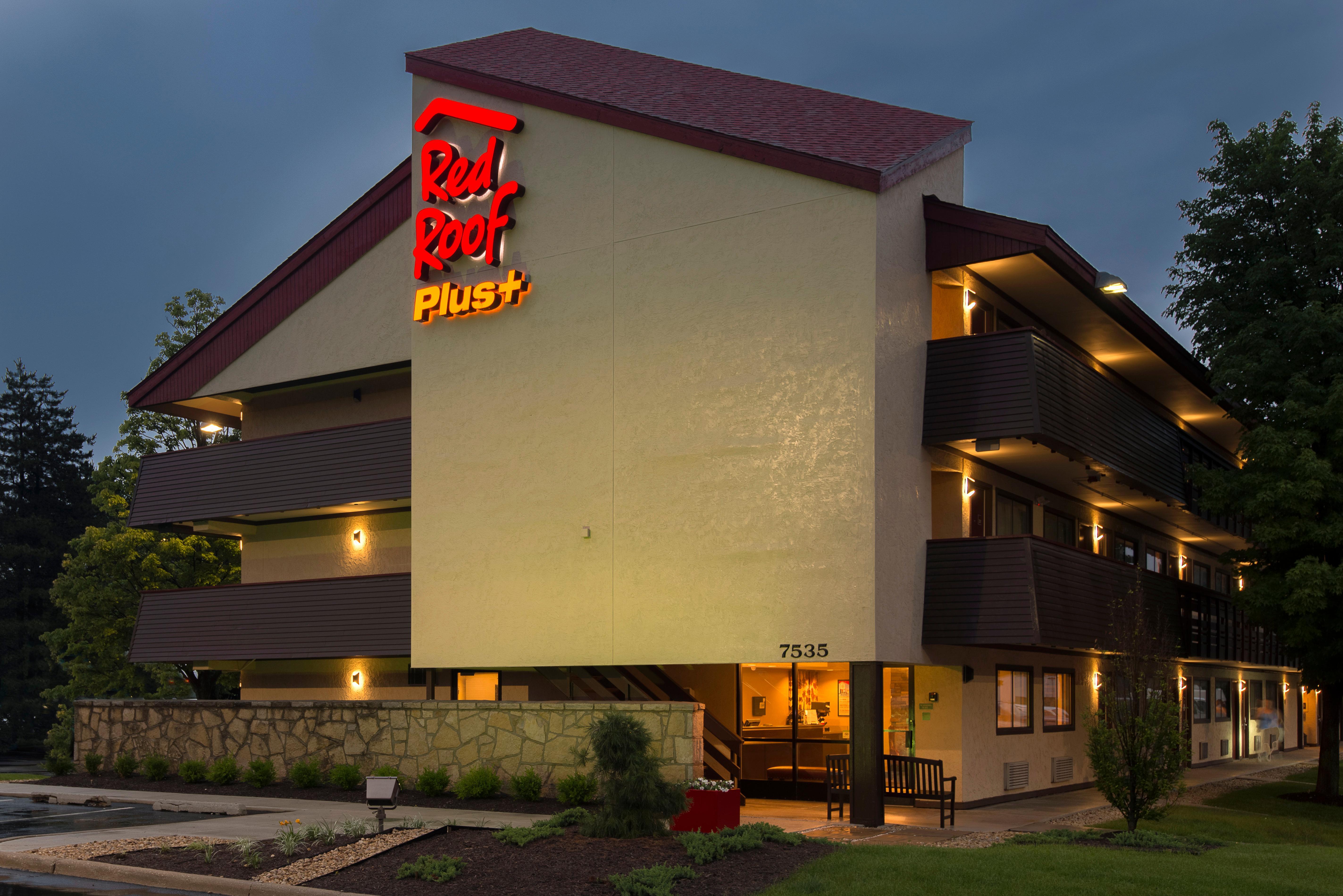 Red Roof Inn Plus+ Chicago - Willowbrook Dış mekan fotoğraf