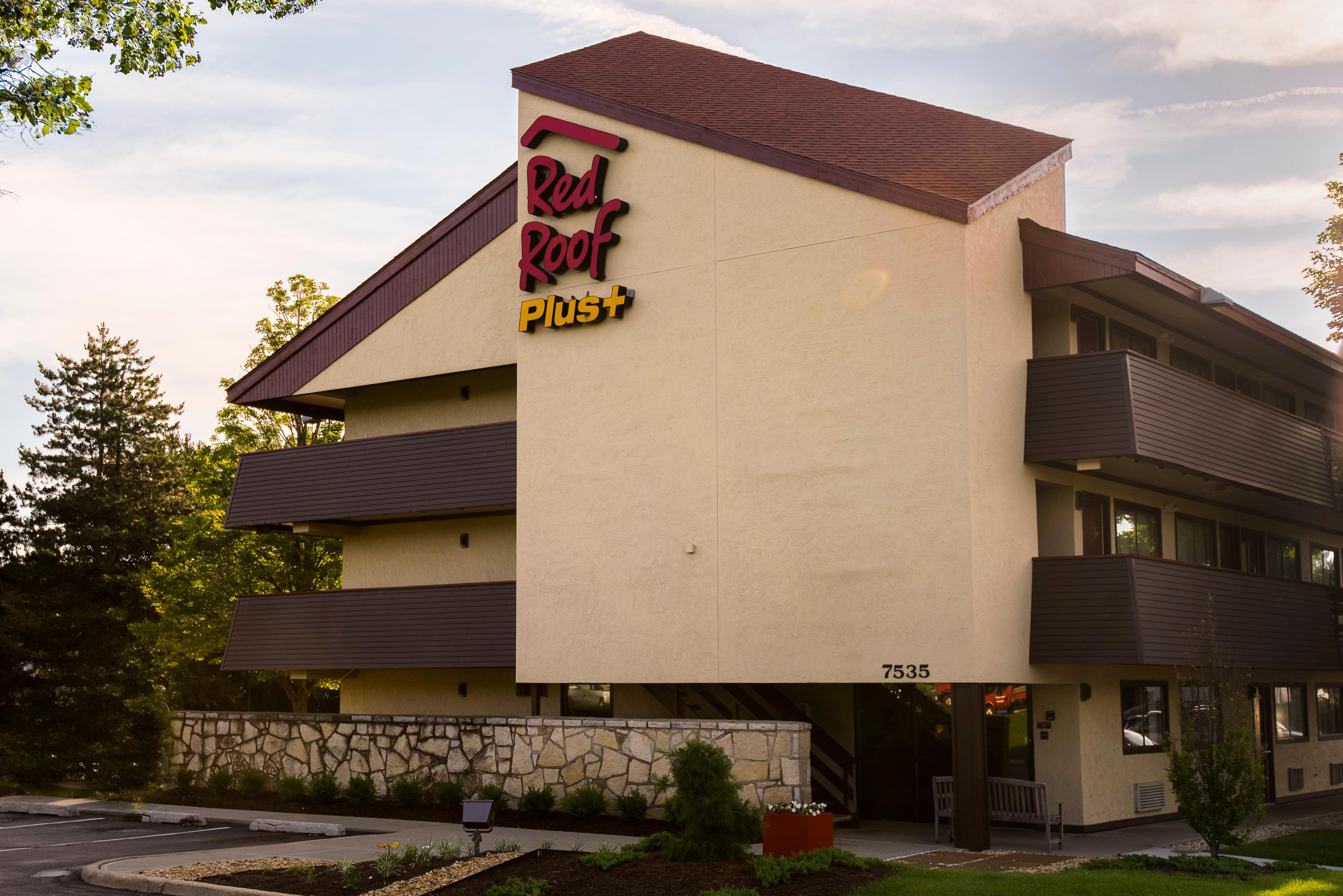 Red Roof Inn Plus+ Chicago - Willowbrook Dış mekan fotoğraf