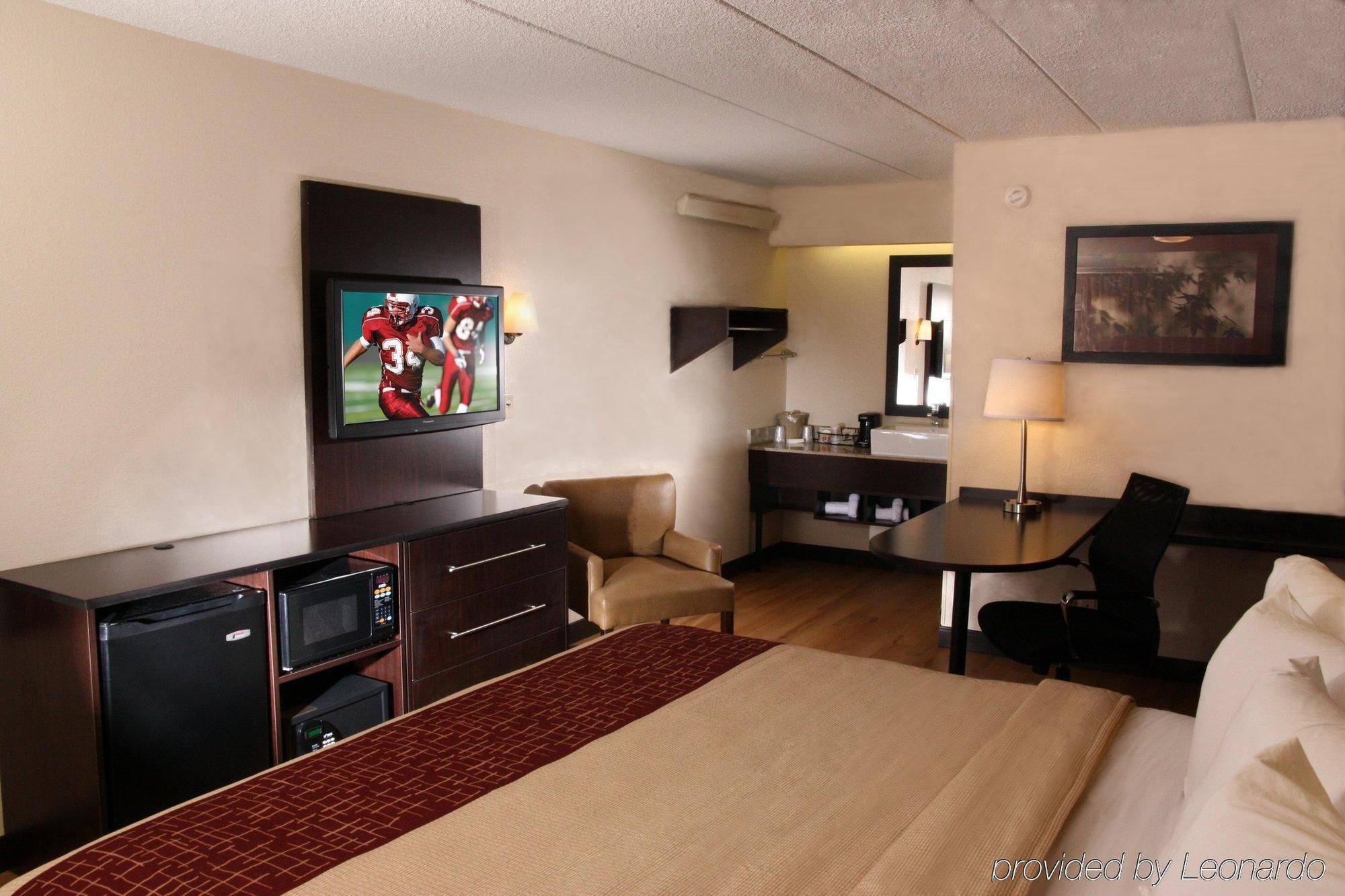 Red Roof Inn Plus+ Chicago - Willowbrook Dış mekan fotoğraf